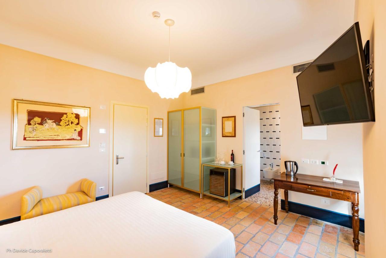 Castello Di Hotel Monterado